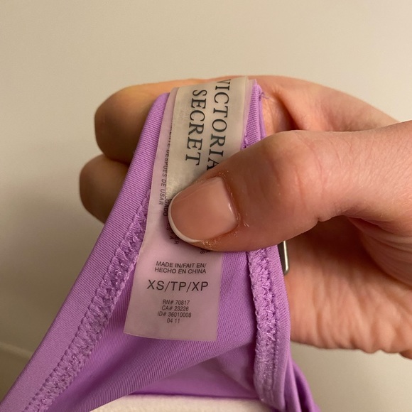 LAST DAY TO BUY! Vs bikini top - Picture 2 of 5